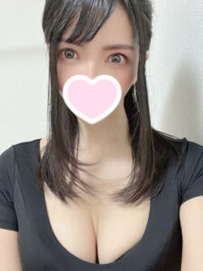 彩月 まお (27)さん