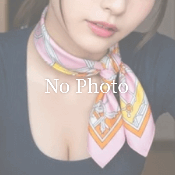 中元 もあ (23)さん