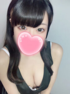 朝日奈 みお (22)さん