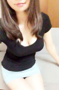 神崎 はな（25）さん