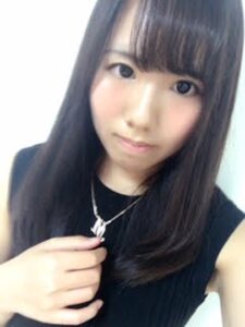 観月ゆうな(22)さん
