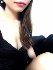 水樹 りさ (25)さん