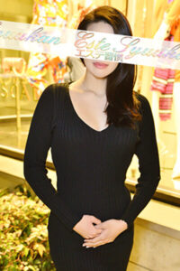 黒木麗奈(26)さん