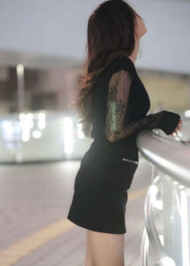 矢野 かれん (25)さん