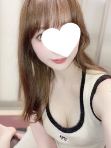 鈴音 りん (27)さん