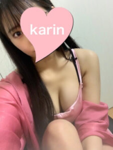 乙葉 かりん (21)さん
